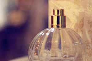 Cómo elegir el perfume ideal según tu piel
